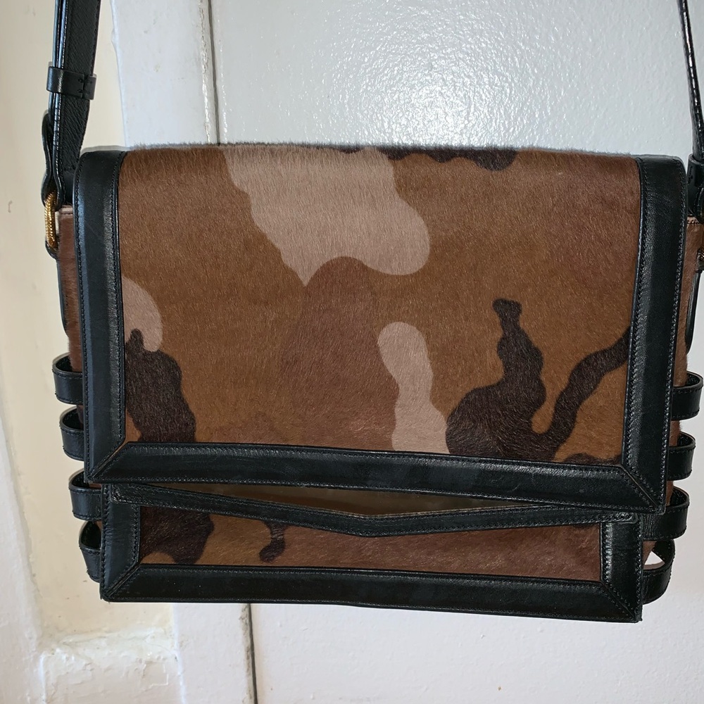 CHRISTIAN LOUBOUTIN Farida Messenger